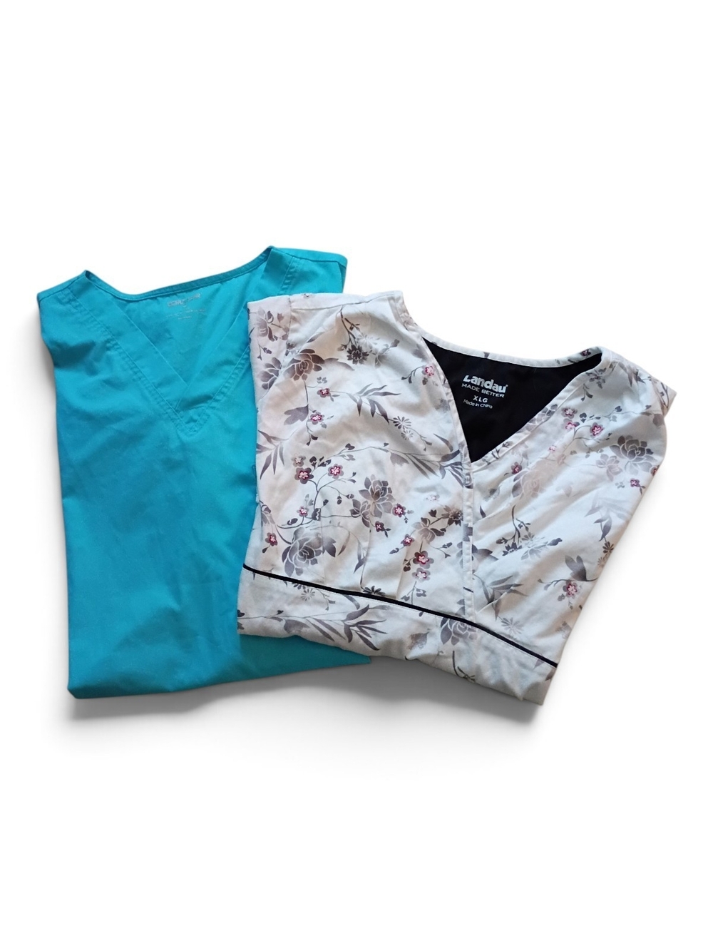 Landau White With Floral  Accents And Scrubstar Teal V-Neck Scrub Tops Bundle-XL